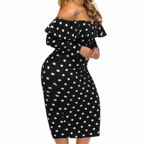 Plus Black Polka Dot Ruffle Off-shoulder Dress - Picture 2 of 4